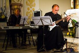 XII Dzień Papieski - Koncert zespołu Proboszczowie