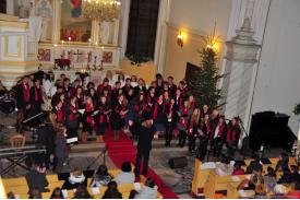 Koncert Świąteczny w wykonaniu uczniów i nauczycieli...