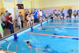 Zawody pływackie: Od przedszkola do seniora