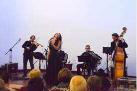 Viva il Canto (2)- koncert pieśni żydowskich zespołu ANASHIM