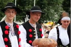 Korowód dożynkowy w Wiśle