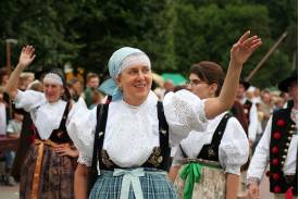 Korowód dożynkowy w Wiśle