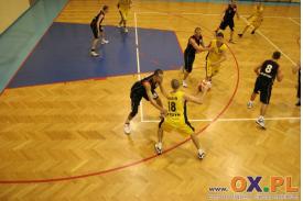 Mecz koszykówki MOSiR Cieszyn - KK Bytom