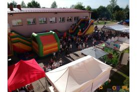 Festyn z okazji Dnia Dziecka przy SP w Goleszowie