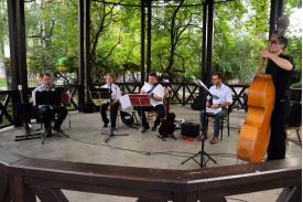 Lato  muzyką koncert Parku Pokoju
