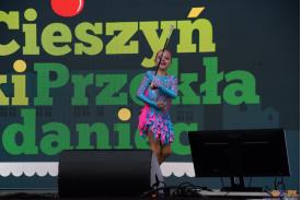 Cieszyński Przekładaniec (2)  - występ mażoretek  "Cieszyńskie Gwiazdeczki" 
