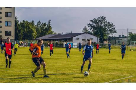 LKS Strażak Dębowiec - KP Beskid Skoczów II 5:0 (2:0)