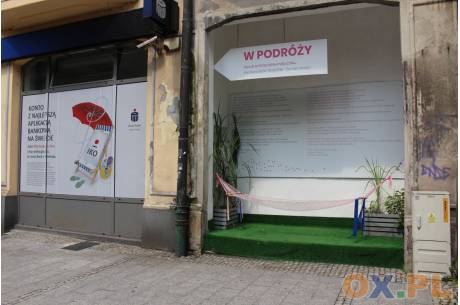 Hamak jednym z elementów wystawy "Dizajn w przestrzeni publicznej. W podróży” / fot. MSZ