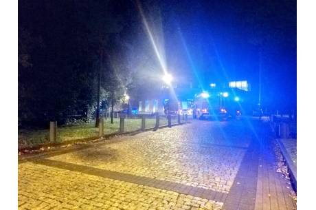 Interwencja dot. fałszywego alarmu na Hali Widowiskowo-Sportowej w Cieszynie/ 09.10.2019/ fot. KK