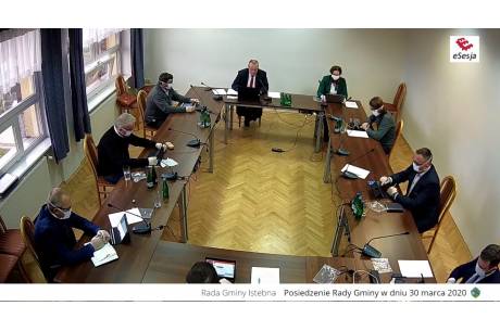 źródło: istebna.esesja.pl (kliknij, aby otworzyć transmisję)