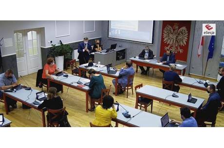 Screen z platformy esesja udostępniony przez Jerzego Pilcha