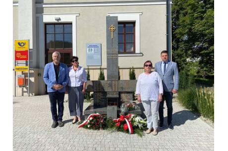 Od lewej: Andrzej Niedoba, Izabella Wołłejko-Chwastowicz, Helena Legowicz, Przemysław Koperski. Fot. mat. pras.  