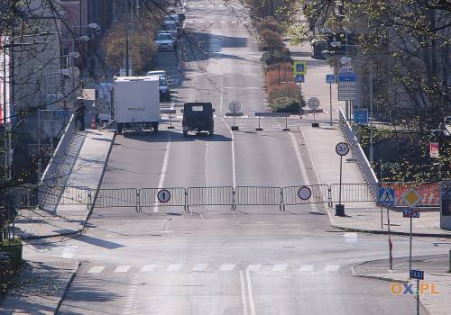 Fot: Zamknięty Most Wolności w Cieszynie /arc.ox.pl
