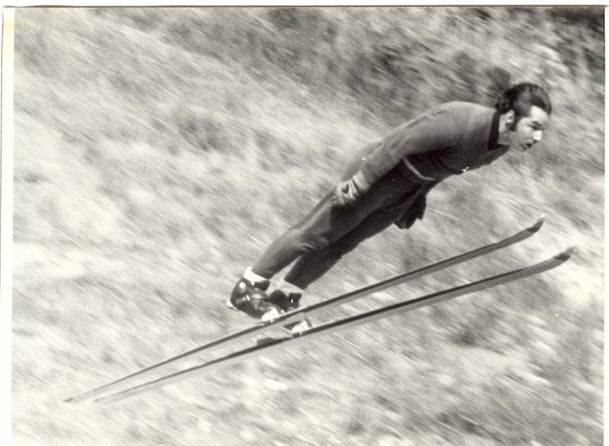 Jiří Raška podczas pierwszego skoku na obiekcie K-90. Fot. z archiwum klubu narciarskiego Dukla
